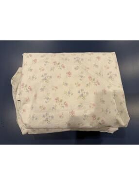 Rachel Ashwell Simply Shabby Chic Cotton candy floral  FLAT/Fitted Queen Pre Own